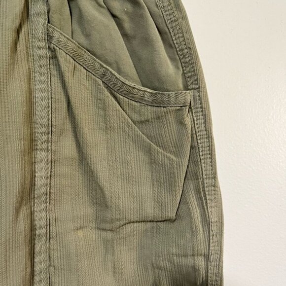 Cotton Ginny Olive Green Textured Elastic Waist Shorts Size Small - Picture 4 of 9
